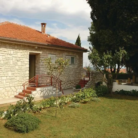 Krse 5 Apartment *
